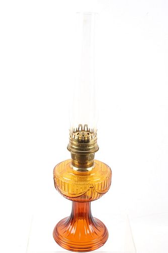 1930's Aladdin Orange Glass Table Oil Lamp