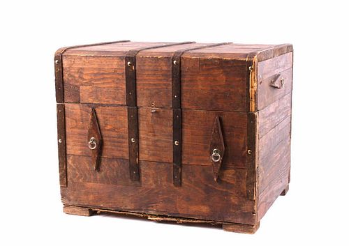 Pine Wooden Banded Keepsake Chest c. Mid 1900's