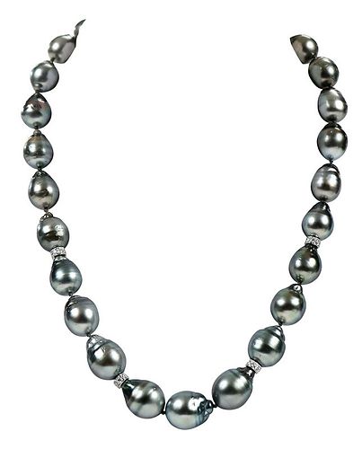 18kt. Pearl and Diamond Necklace 