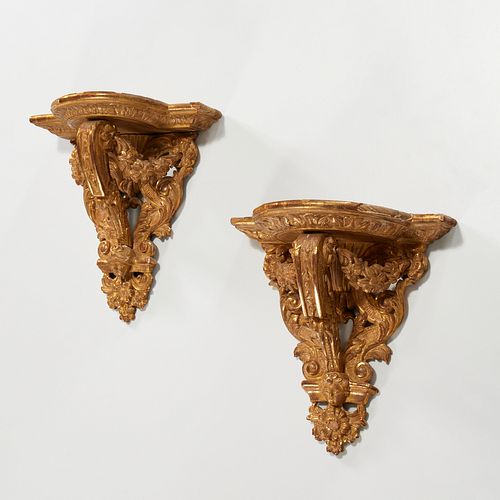 Nice pair Regence carved giltwood wall brackets