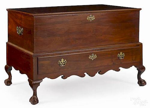 Pennsylvania or Southern Chippendale mahogany bl