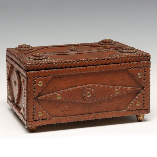 AN EARLY 20TH C. BOX IN OLD RED PAINT WITH CHIP CARVING
