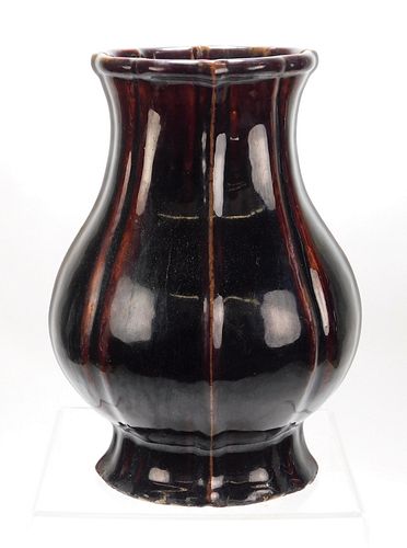 Qing Period LG Chinese Pomegranate Vase