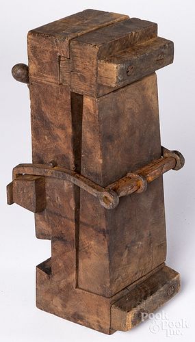 Primitive wood vice or press, 19th c.