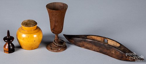 Four pieces of woodenware