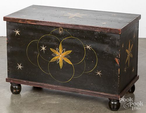 Diminutive painted pine blanket chest, 19th c.