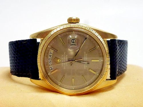 Model Ref - 1807, chronograph number - 3224**2, 18 CT yellow gold case, 18 Ct yellow gold Rolex sign