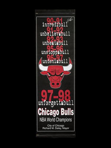 A 1998 Scottie Pippen Signed Chicago Bulls "Last Dance" Era NBA Champions Chicago Large Street Banner