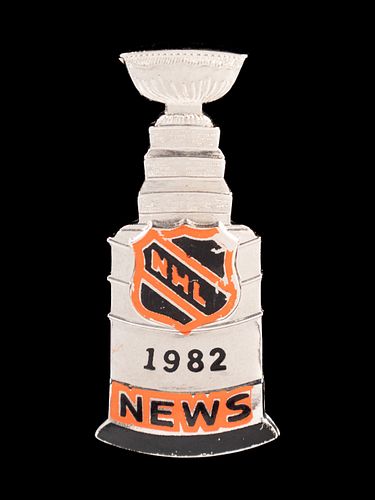 A 1982 New York Islanders vs. Vancouver Canucks NHL Stanley Cup Final Press Pin,
