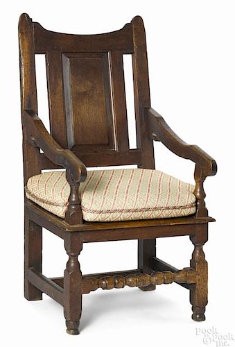 George I oak wainscot armchair, ca. 1720.