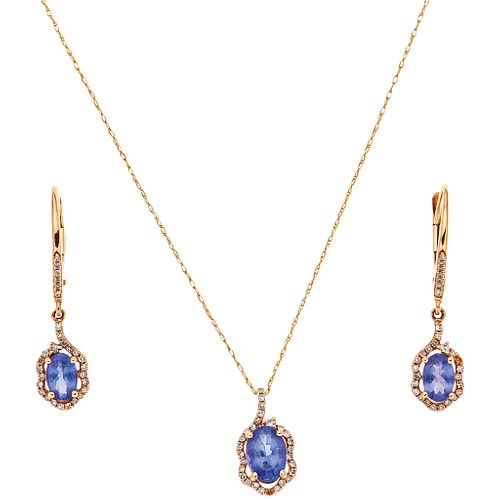 SET OF NECKLACE, PENDANT AND PAIR OF EARRINGS WITH TANZANITES AND DIAMONDS IN 14K PINK GOLD 3 Tanzanites and 86 diamonds