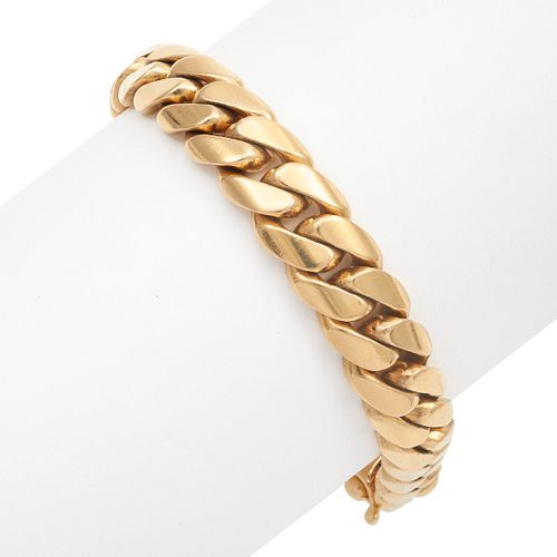 Gent's 14k Yellow Gold Curb Link Bracelet