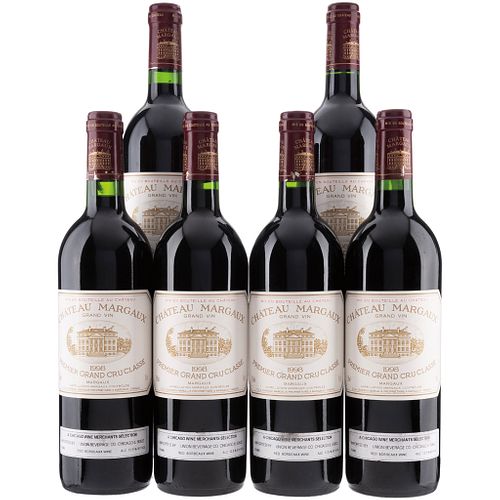 Château Margaux. Cosecha 1998. Grand Vin. Premier Grand Cru Classé. Margaux. Niveles: llenado alto. Piezas: 6.