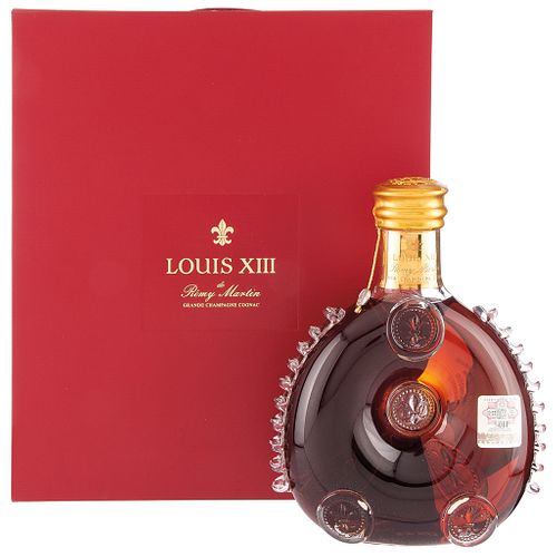 Rémy Martin. Louis XIII. Grande Champagne Cognac. Licorera de cristal de baccarat con tapón. Carafe no. GK 9669.