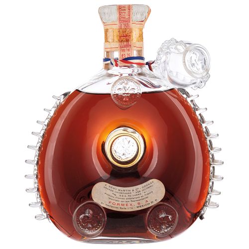 Rémy Martin Old. Louis XIII. Grande Champagne Cognac. Licorera de cristal de baccarat con tapón.