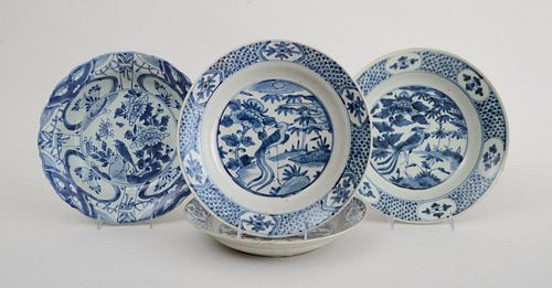 SET OF THREE CHINESE BLUE AND WHITE PORCELAIN SOUP PLATES AND A SINGLE PLATE