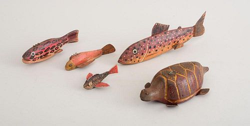 FOUR CARVED AND PAINTED WOOD FISH AND A TURTLE