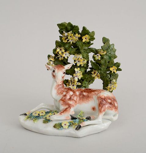 CHELSEA GOLD ANCHOR PORCELAIN FIGURE OF A SEATED DOE