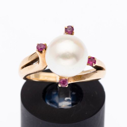 14K Gold and Pearl Ring