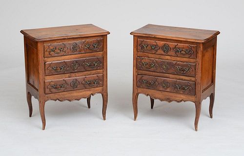 PAIR OF PROVINCIAL LOUIS XV STYLE WALNUT DIMINUTIVE COMMODES