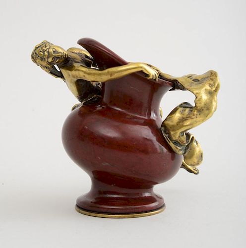 AFTER P. AUBÉ (POSSIBLY JEAN-PAUL AUBÉ 1837-1916): ART NOUVEAU GILT-BRONZE MOUNTED RED MARBLE SMALL EWER
