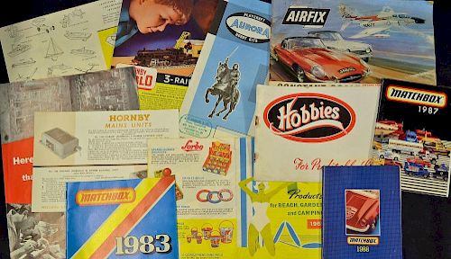Selection of 1950s/1960s Advertising leaflets featuring Hornby, Bayko, Dublo, Revell, Aurora, Mobo,