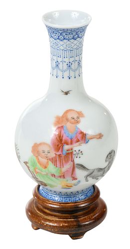 Small Chinese Republic Period Porcelain Bottle