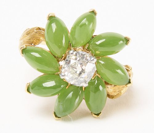 18k Jadeite and Diamond Floral Ring