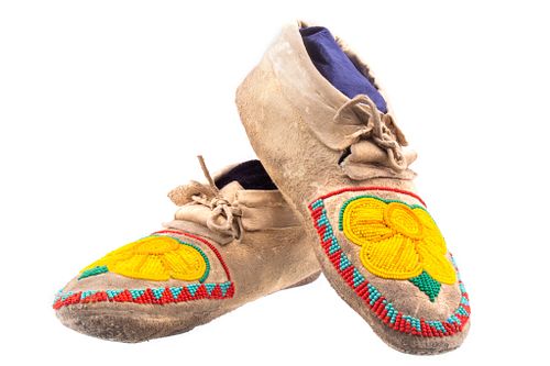 Crow Floral Beaded Moccasins c. 1900-