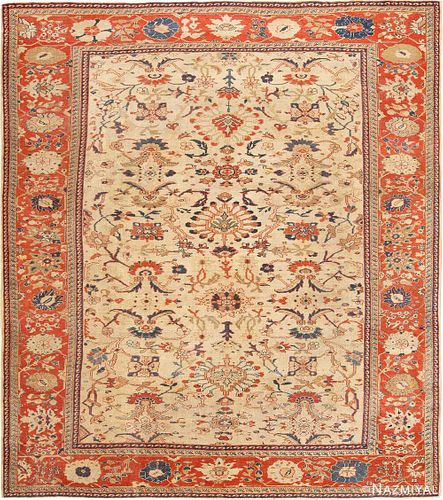 ANTIQUE PERSIAN SULTANABAD CARPET. 13 ft 9 in x 11 ft 9 in (4.19 m x 3.58 m).
