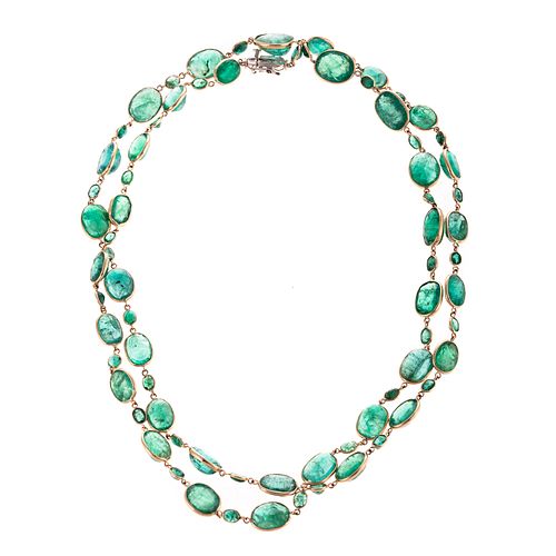 An Impressive 140.00 ctw Emerald Necklace in 14K
