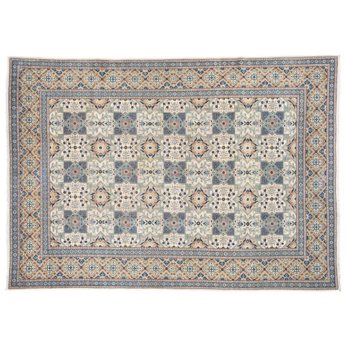 PERSIAN KASHAN KASHAN, IRÁN, Ca. 1960 Made by hand with natural dyes in beige, blue and gold. 158.6 x 112.5" (403 x 286 cm)