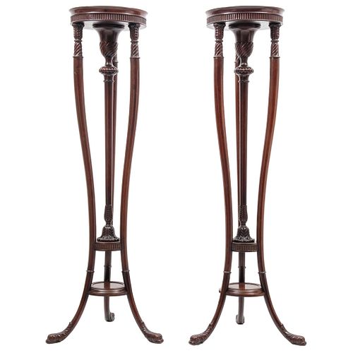 PAIR OF PEDESTALS EARLY 20TH CENTURY Carved in wood. With circular covers and turned supports. 50.7 x 12.2" (129 x 31 cm)