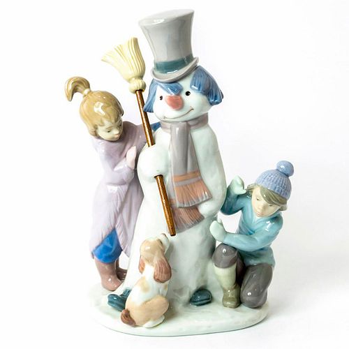 The Snow Man 1005713 - Lladro Porcelain Figure