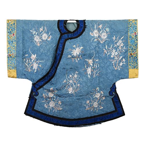 A BLUE-GROUND EMBROIDERED FLORAL LADY'S ROBE
