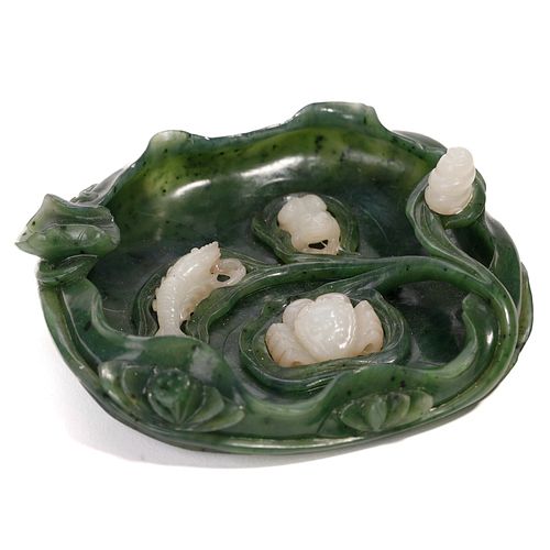 A GREEN JADE AND WHITE JADE LOTUS-FORM BRUSHPOT