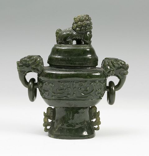 Perfumer China, 19th century
Jade Nephrite