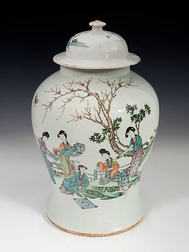Vase of the Rosa Family. China, ca.1920-50.
Glazed porcelain.