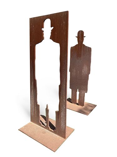 JOSÉ LUIS PASCUAL SAMARANCH (Barcelona, 1947).
"Tribute to Magritte" .2005.
Corten steel.