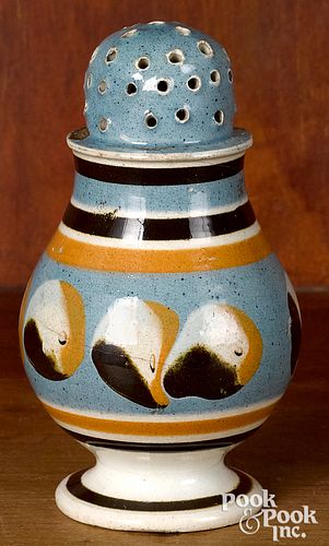 Mocha pepperpot, with cat's-eye decoration