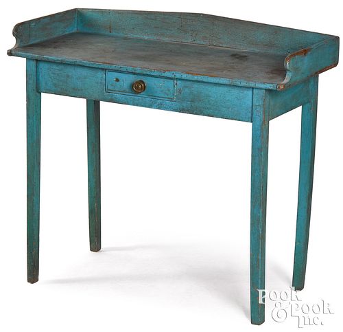 Painted pine dressing table, 19th c.