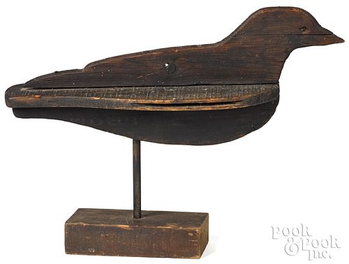 Painted pine crow decoy, late 19th c., 11 1/2" h.,