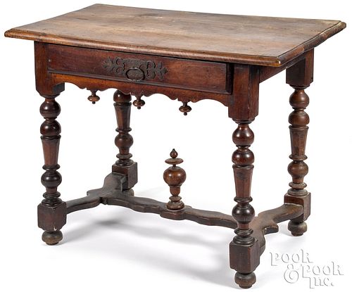 Continental walnut dressing table, ca. 1730, 30" h