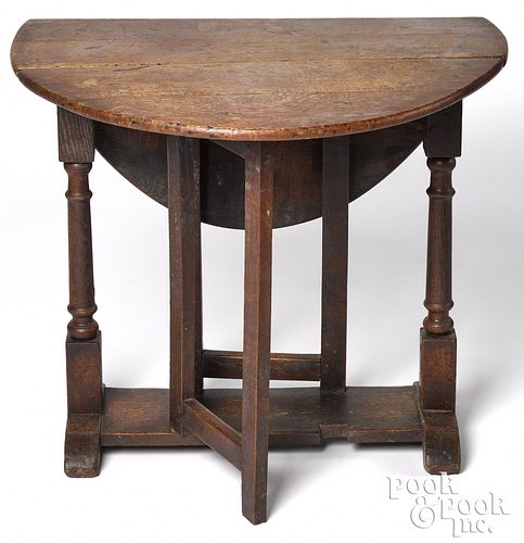 George I oak butterfly table, ca. 1740