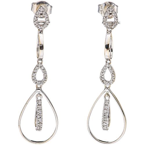 PAIR OF EARRINGS WITH DIAMONDS IN 14K WHITE GOLD Brilliant and 8x8 cut diamonds ~0.35 ct. Weight: 3.4 g