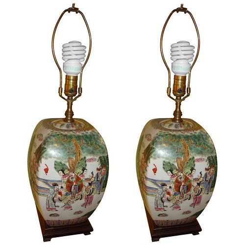 Pair Chinese Export Porcelain Painted Table Lamp