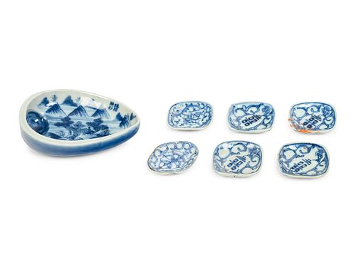 Seven Chinese Blue and White Porcelain Articles