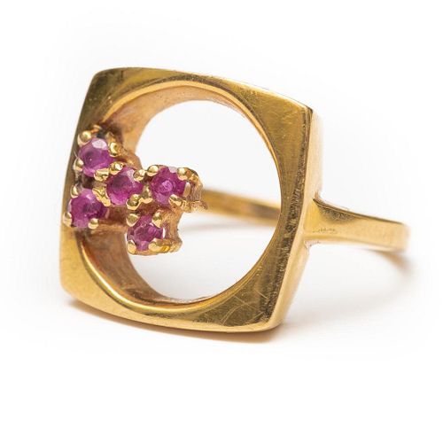 Ring, GIA 14k gold and ruby ring
