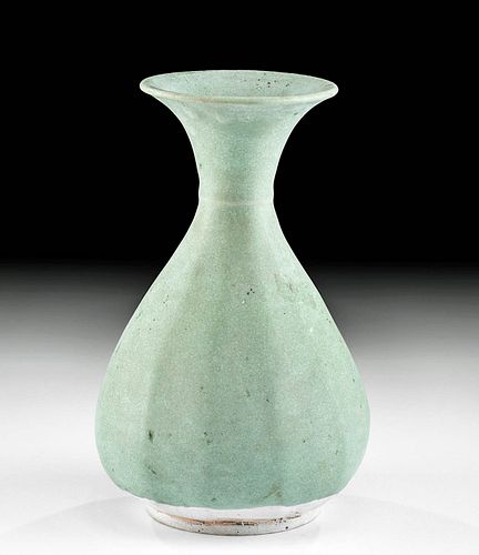 Korean Koryo Celadon Stoneware Vessel
