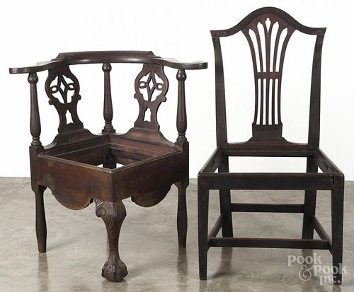 Five assorted Georgian mahogany chairs, 18th c., together with a Federal side chair.